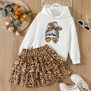 Girl with Leopard Skirt Outfit